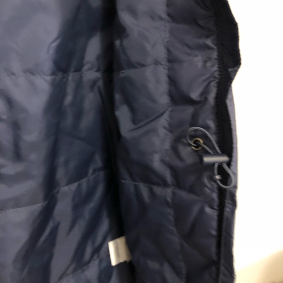 Columbia Vest - Picture 6 of 8